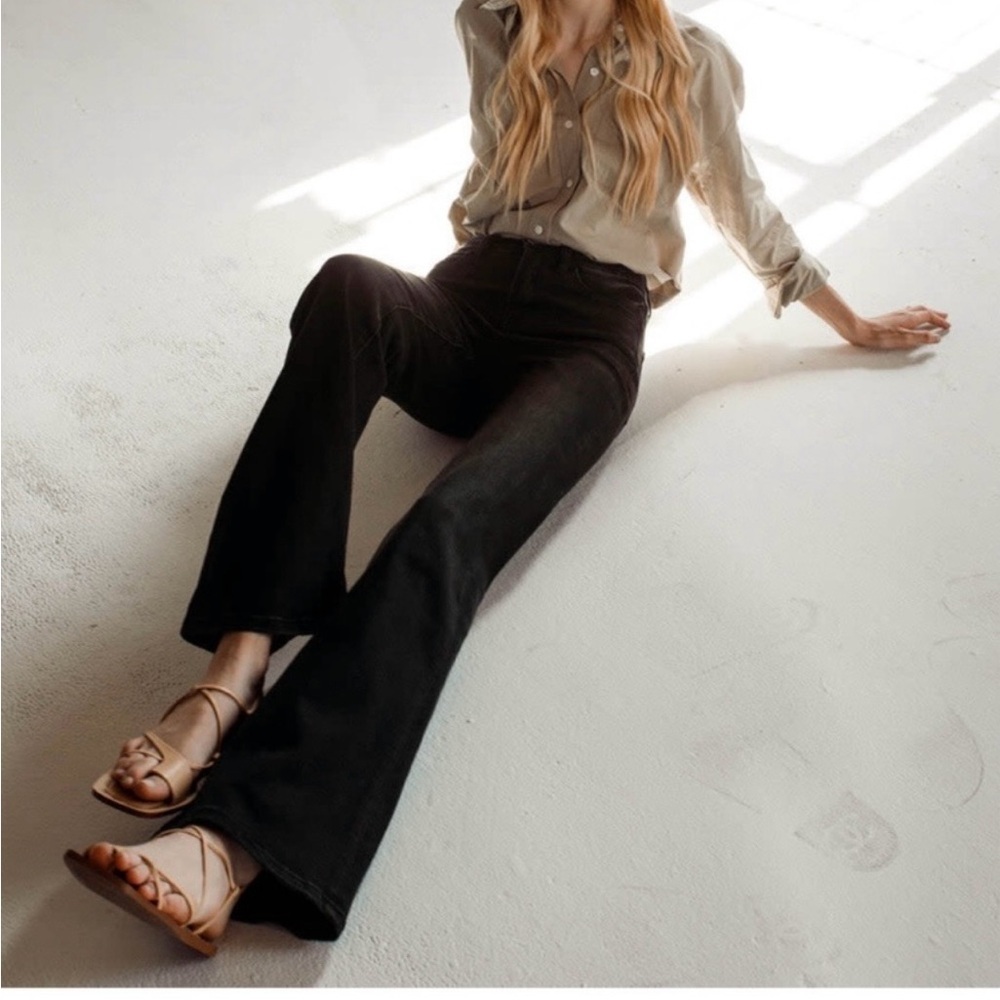 Flying Monkey Mid-Rise Flare Black Jeans